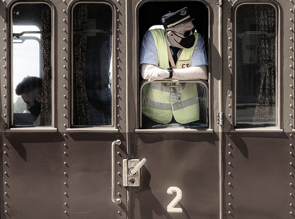 Train84.JPG