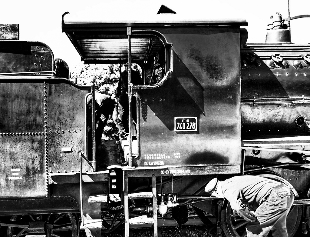 Train98.JPG