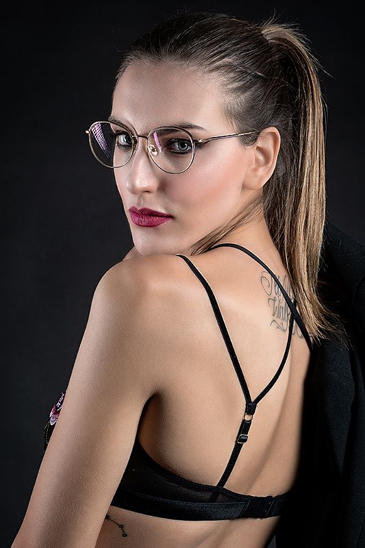 Laura1.jpg